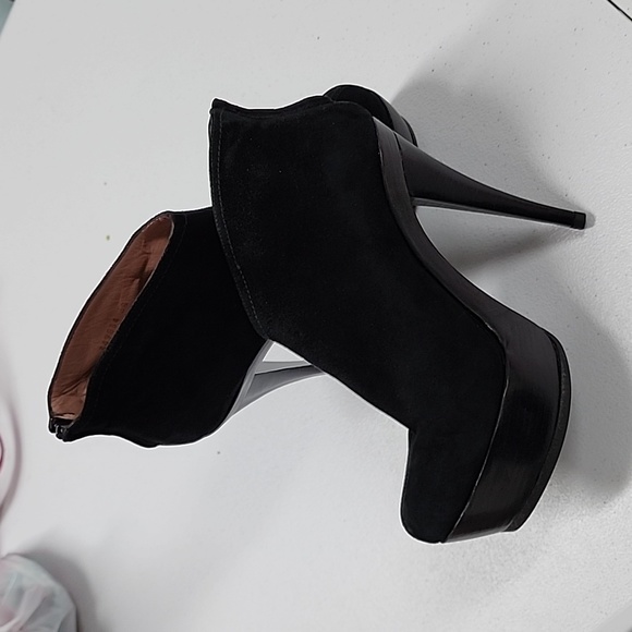 Pura Lopez Booties - Picture 7 of 7